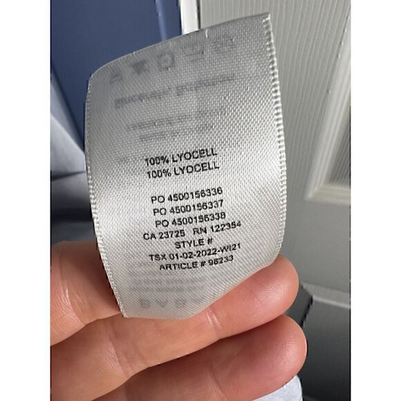 BABATON BY ARITZIA Light Gray Long Sleeve Button-Up Shirt With Dual Chest Pocket - Picture 9 of 10